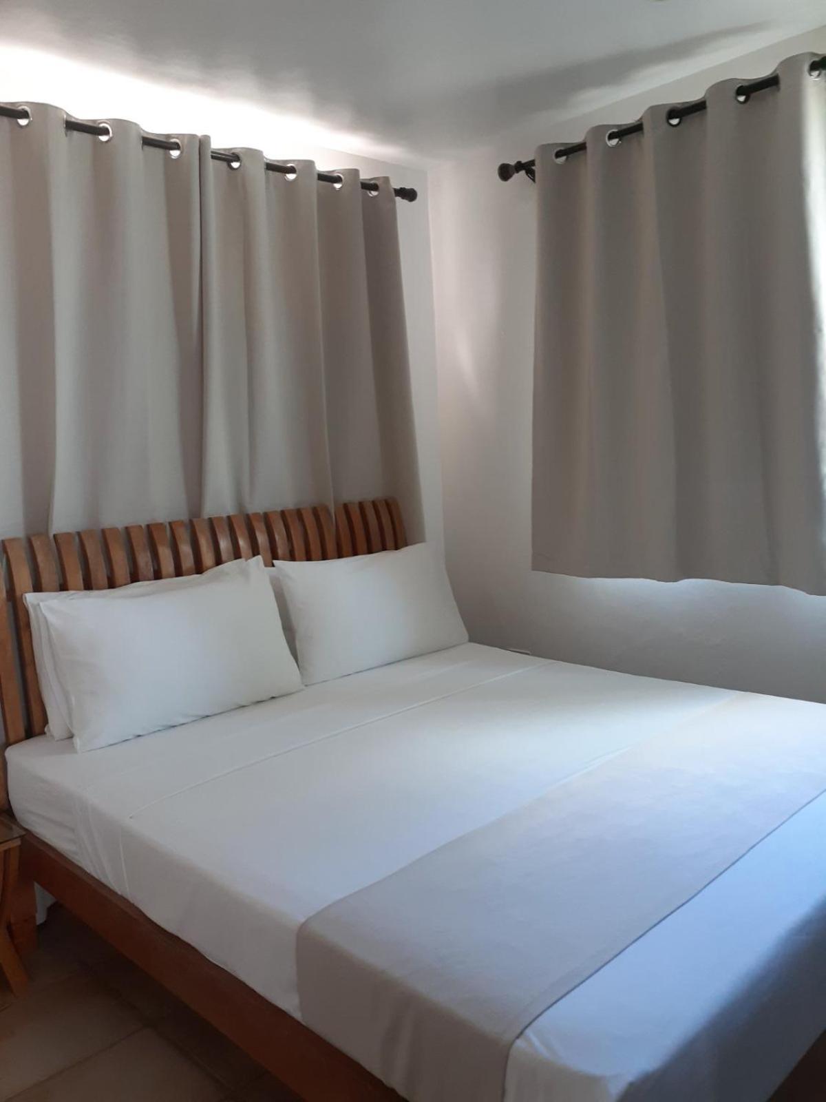 Bluewaves Beach House Balabag  Ngoại thất bức ảnh