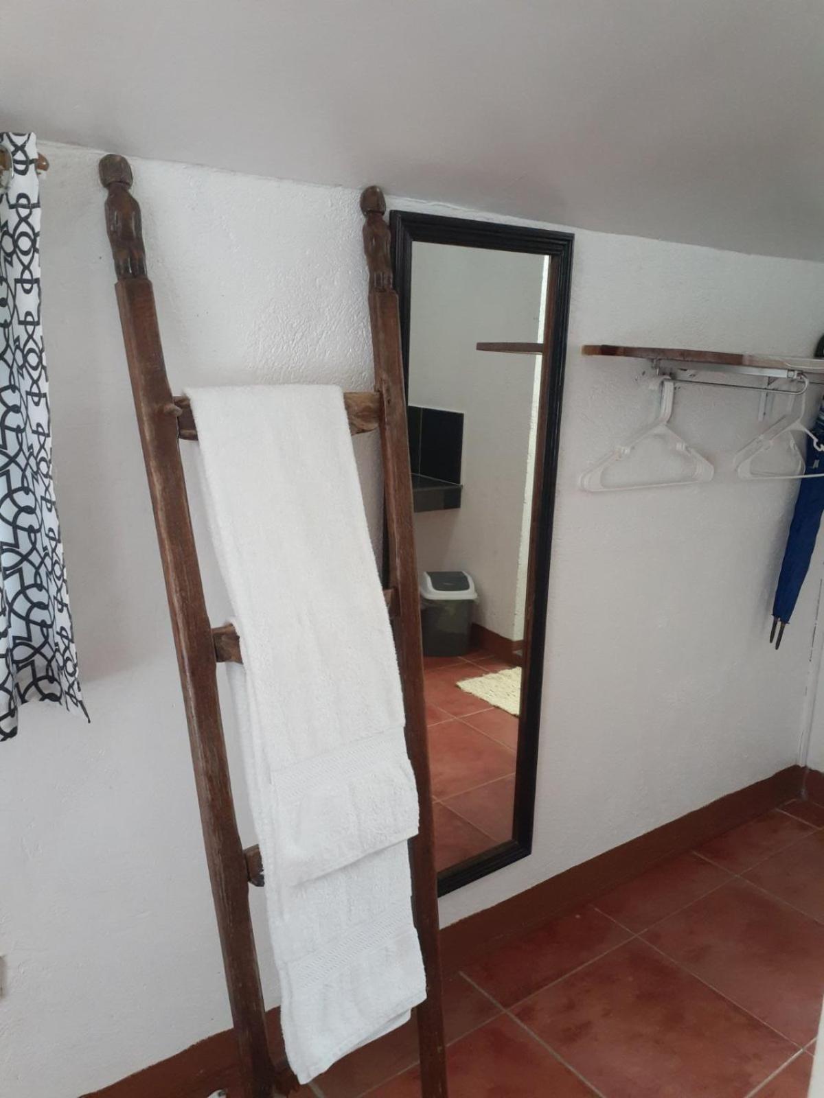 Bluewaves Beach House Balabag  Ngoại thất bức ảnh