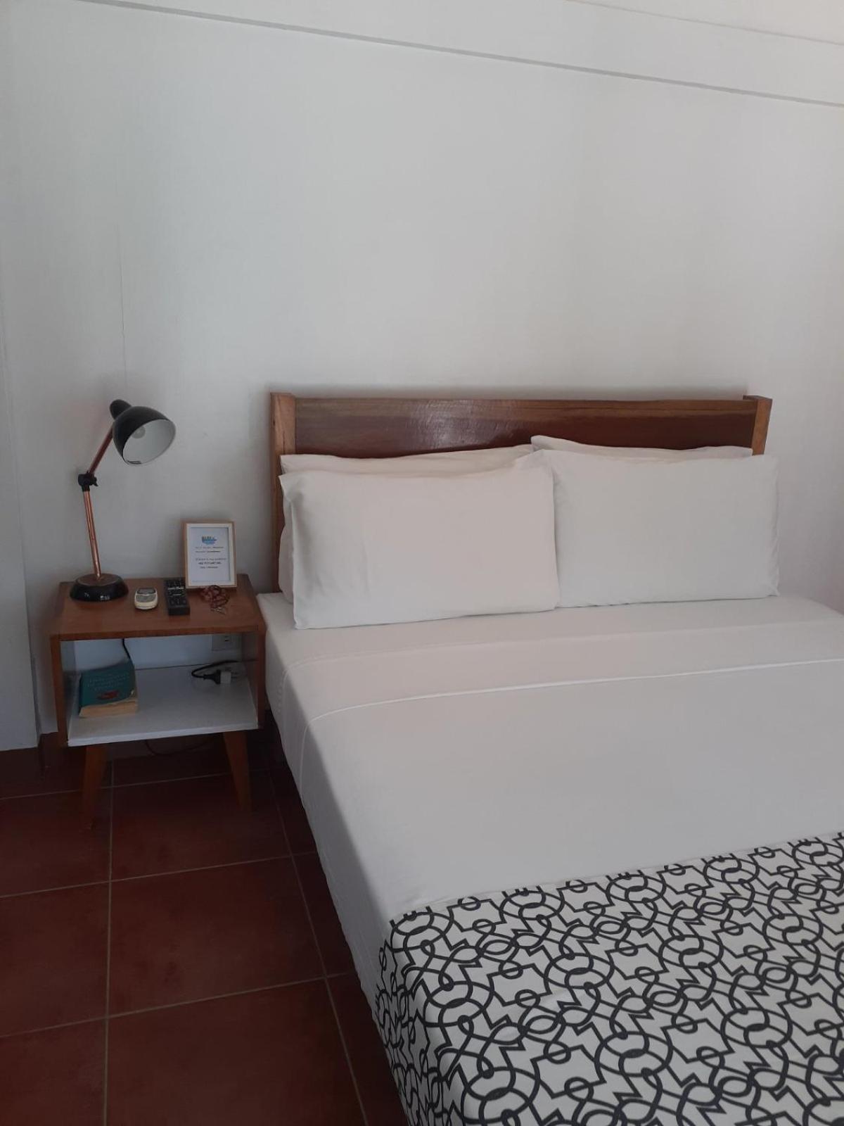 Bluewaves Beach House Balabag  Ngoại thất bức ảnh