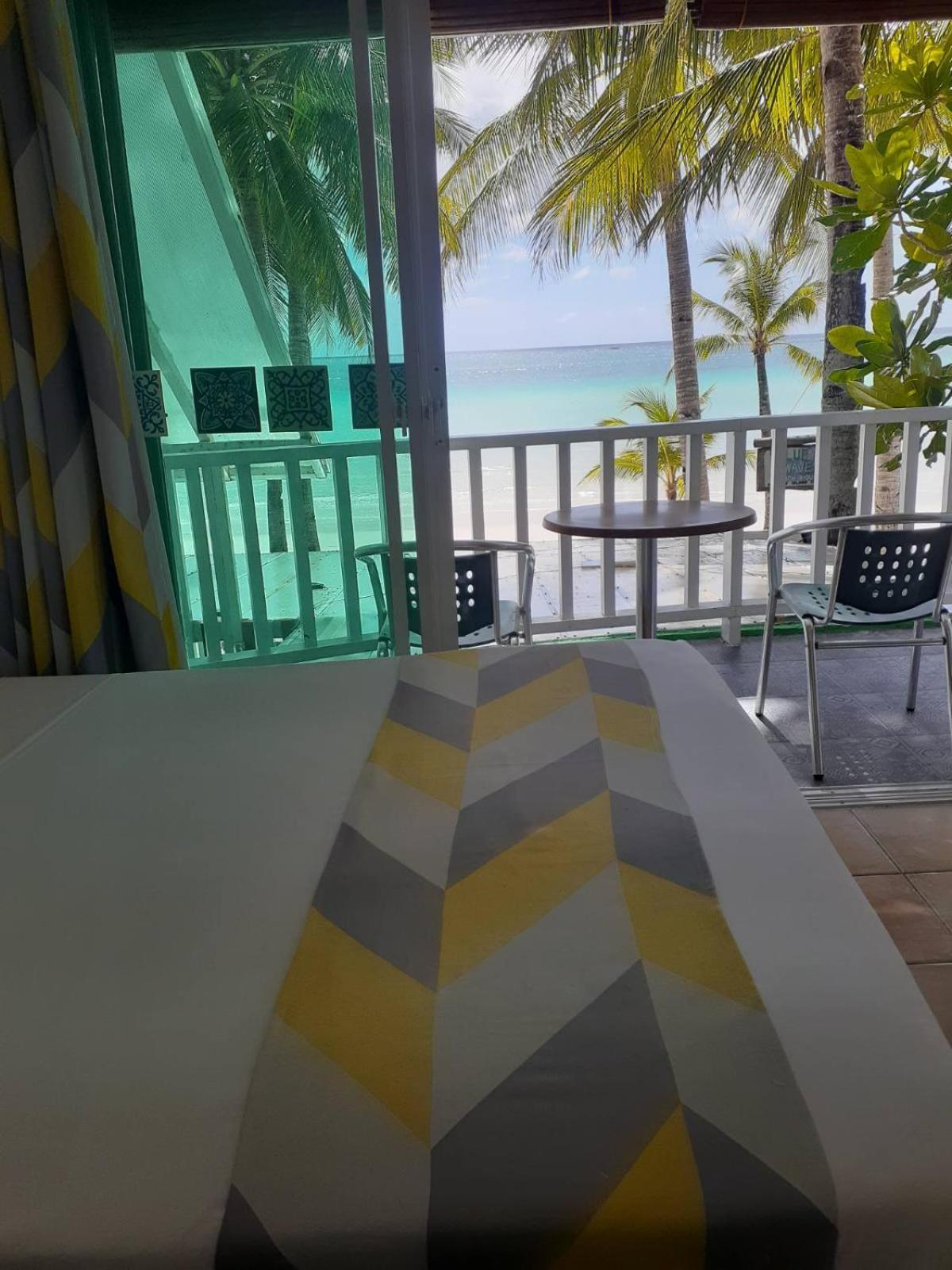 Bluewaves Beach House Balabag  Ngoại thất bức ảnh