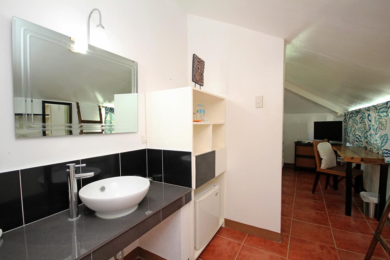 Bluewaves Beach House Balabag  Ngoại thất bức ảnh