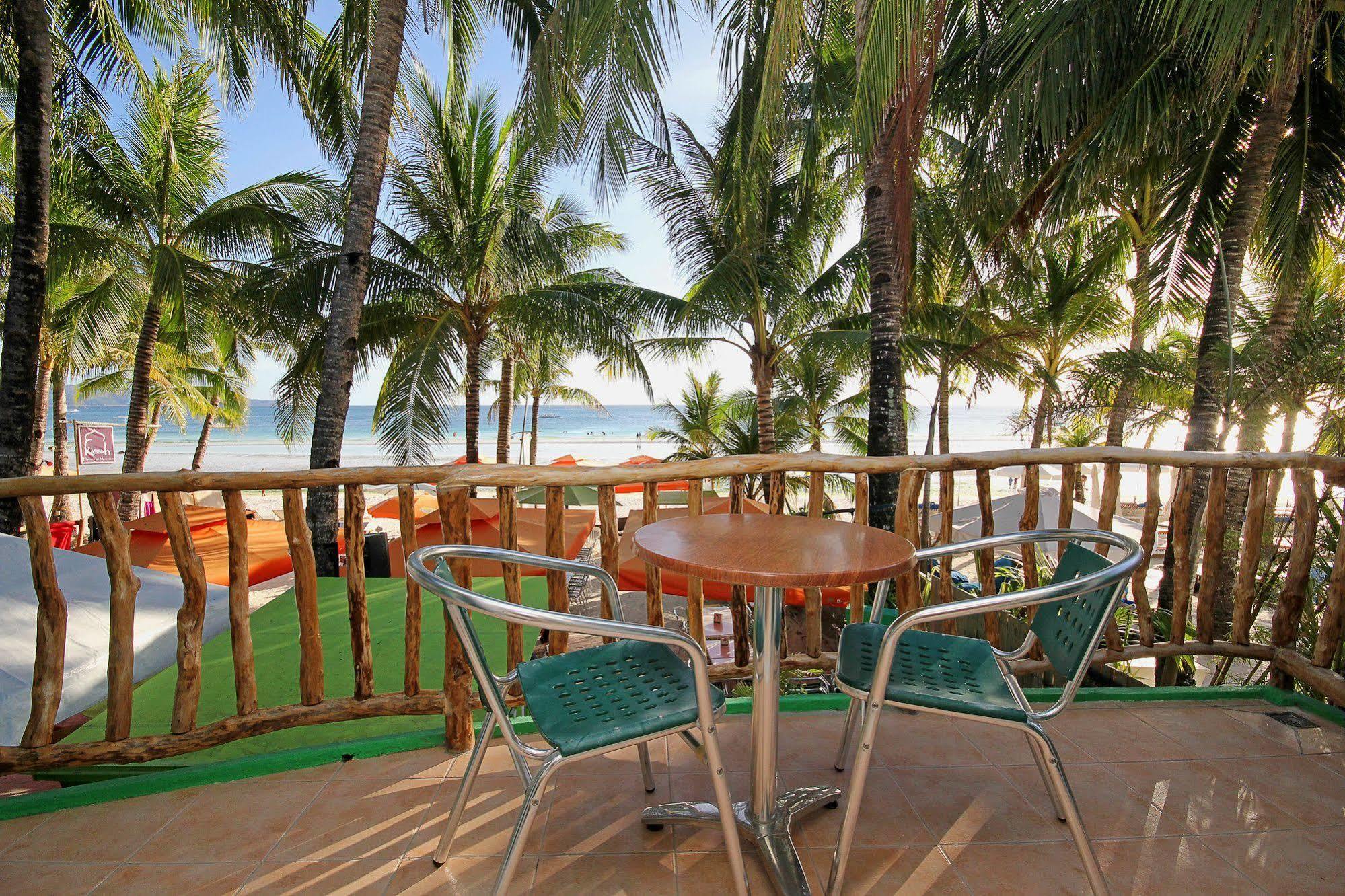Bluewaves Beach House Balabag  Ngoại thất bức ảnh